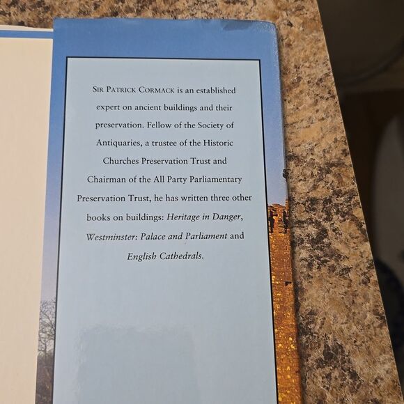 Castles of Britain by Patrick Cormack | Illustrated HC | 1995| Printed ITALY - Picture 9 of 12